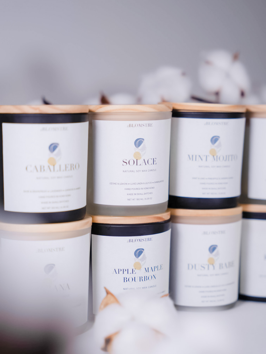 100% natural soy wax candle scented with essential oils handpoured in small batches