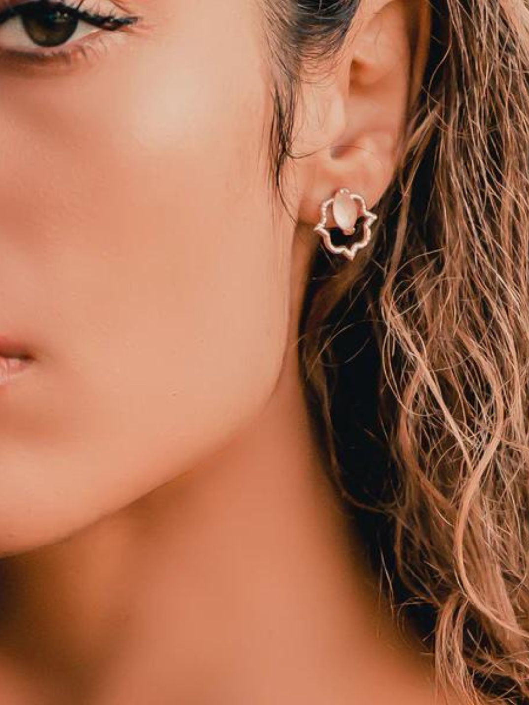 India Affair Rose Quartz Stud Earrings Rose Gold Plantdays