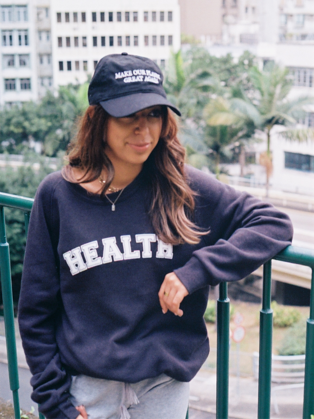 Healthy eco fleece sweatshirt Plantdays organic cotton and recycled polyester made in USA