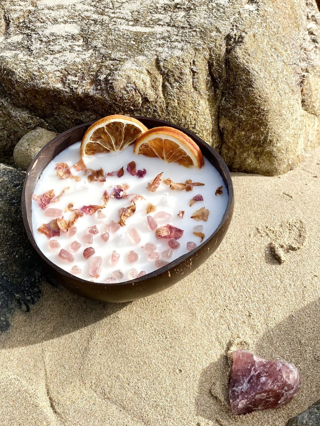 tropical escape coconut bowl candle 100% natural soy wax candle