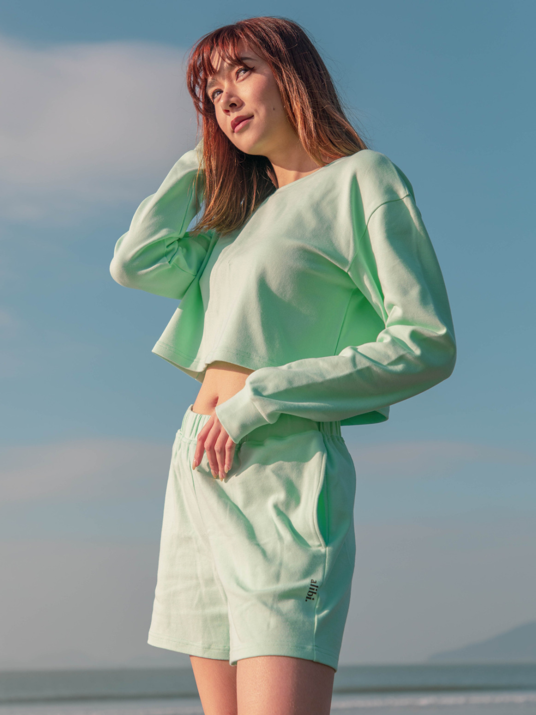 Sudadera corta verde menta