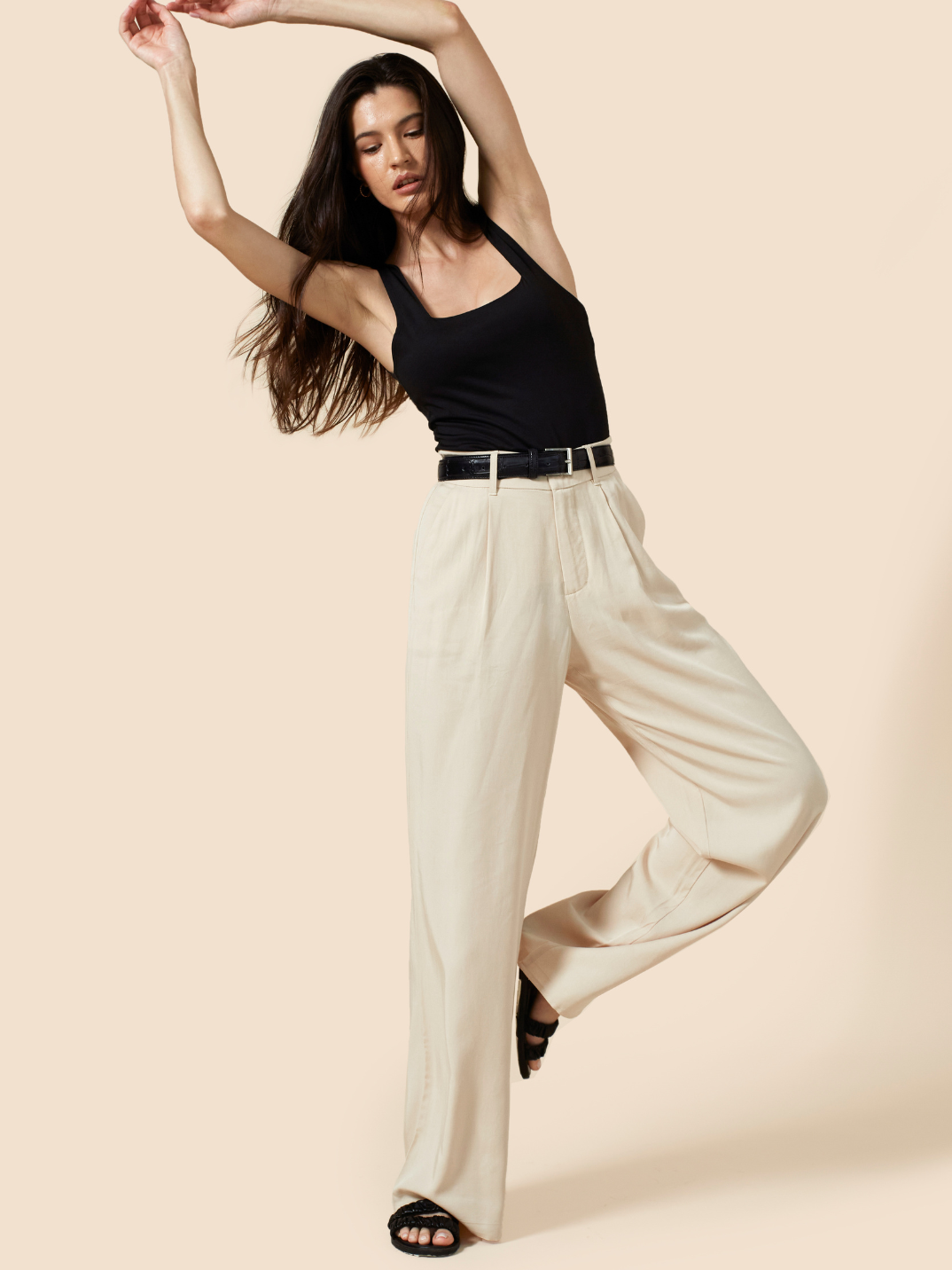 No capsule wardrobe is complete without that perfect pair of wide leg pants. Cut from an ultra-soft, light-weight natural fiber, the Willow Wide Leg Pants are a high-waisted design that elongate the silhouette. Featuring an elastic back waistband and side pockets, these pants guarantee tailored comfort. Ideal for an effortlessly cool look with sneakers, or occasion dressing with heels. Create a matching co-ordinated set with The Noah Blazer.