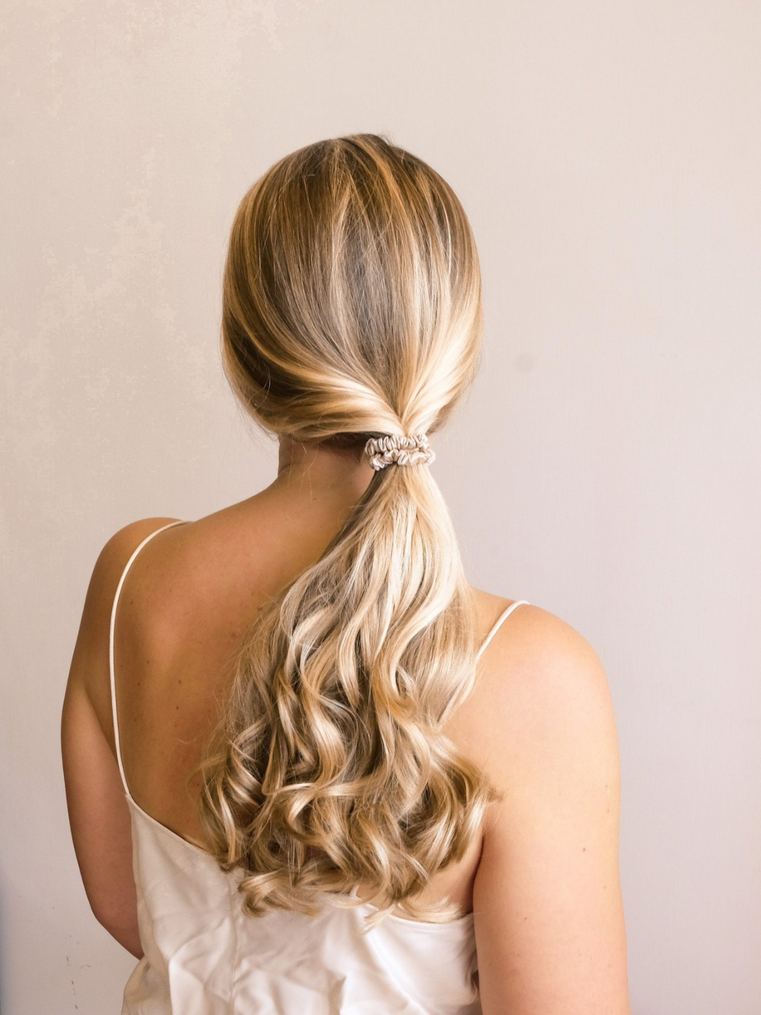 100% Mulberry silk luxurious silk skinny hair ties cute hair accessories sustainable and eco-friendly fashion