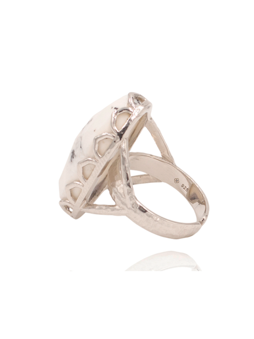 You will fall in love with our Dendritic cocktail ring! This semi precious stone has natural grey and black fern like patterns, each one distinctive to you. Ethical jewelry sustainable brand