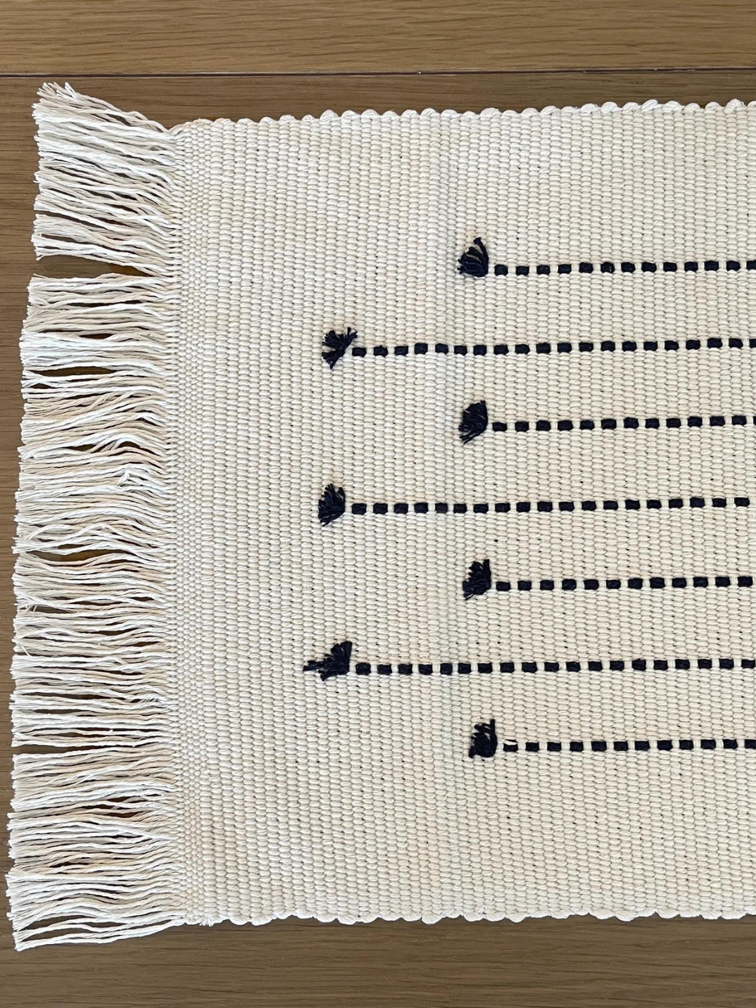aztec cotton fringe placemat set of 4 handcrafted made in India sustainable eco-friendly tableware