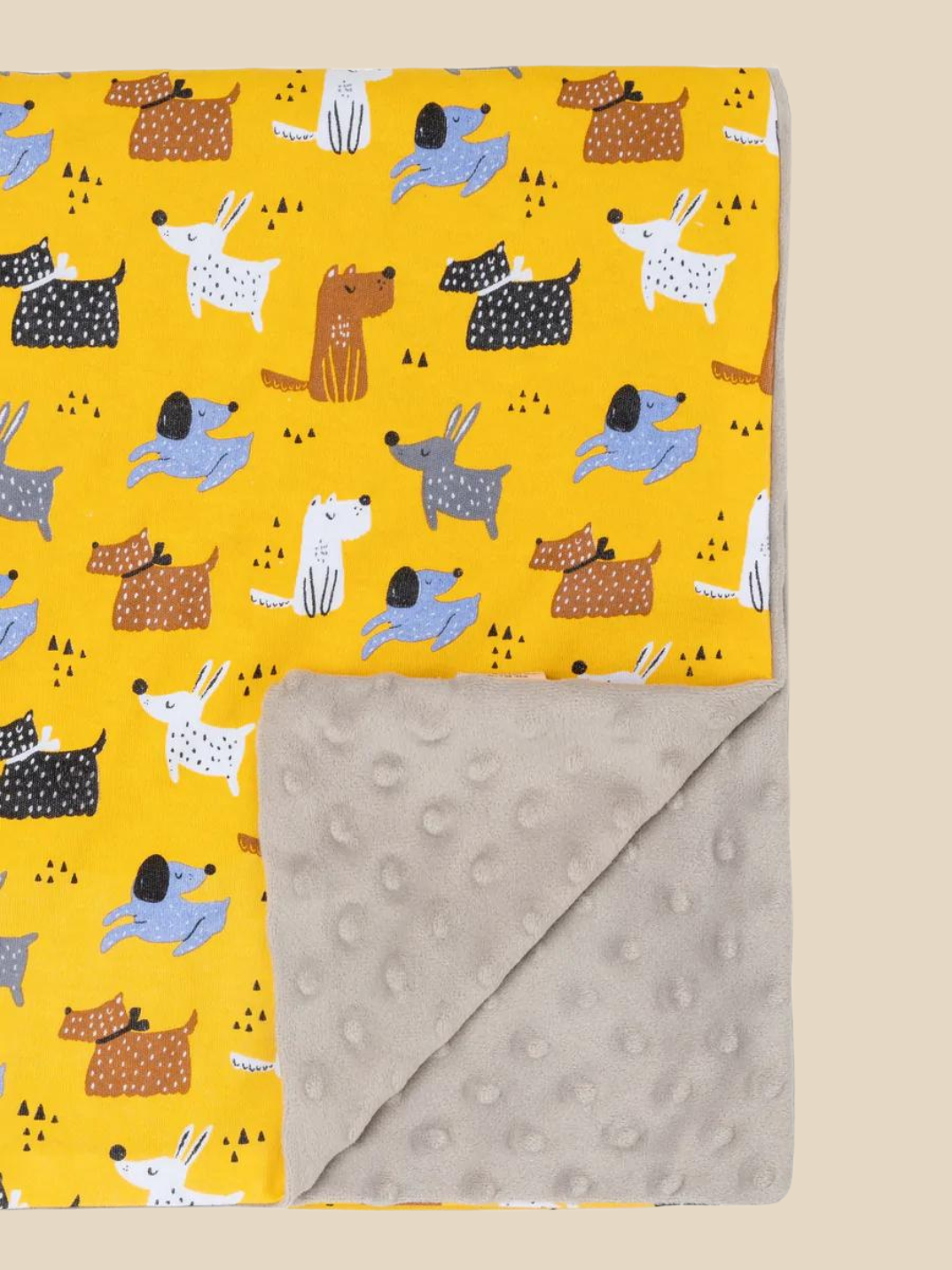 our adorably printed organic blankets are super versatile and soft, suitable for all seasons or air-conditioned rooms. Baby and kids blankets animals pattern 100% certified organic cotton