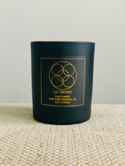 soy wax candle palo santo 100% essential oil hand poured in Hong Kong