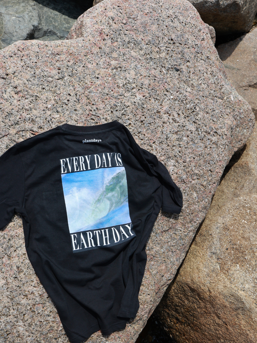 Earth Month T-Shirt / Black